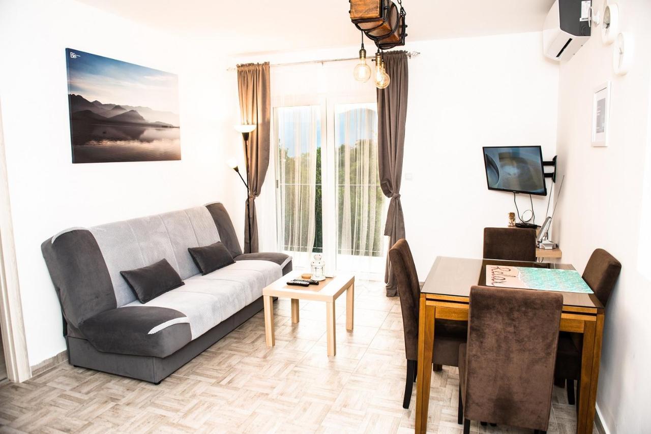 Apartment Sea&Sky Tivat Buitenkant foto