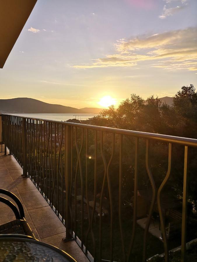 Apartment Sea&Sky Tivat Buitenkant foto